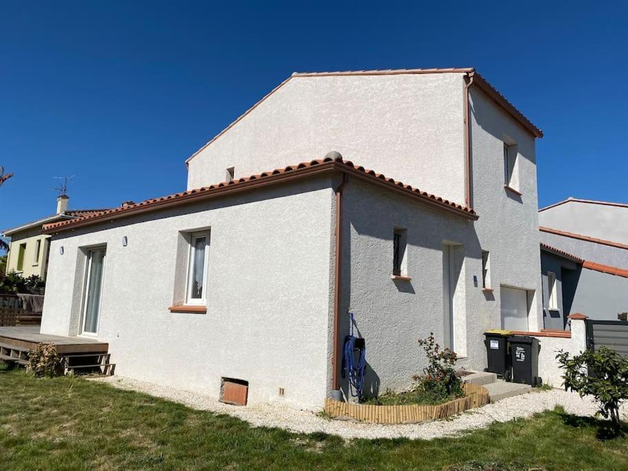 Palau-del-Vidre Maison Calme Dans Village Typique Du Sud 4 Etoiles מראה חיצוני תמונה